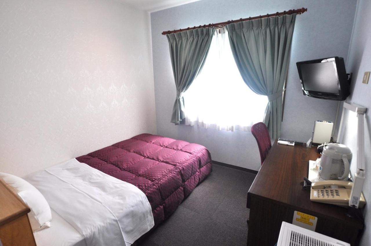 Futsukaichi Green Hotel Chikushino Buitenkant foto